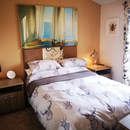 Trevellian - Boutique Secluded Scenic Lodge Dawlish Exterior photo