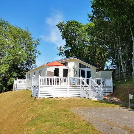 Trevellian - Boutique Secluded Scenic Lodge Dawlish Exterior photo